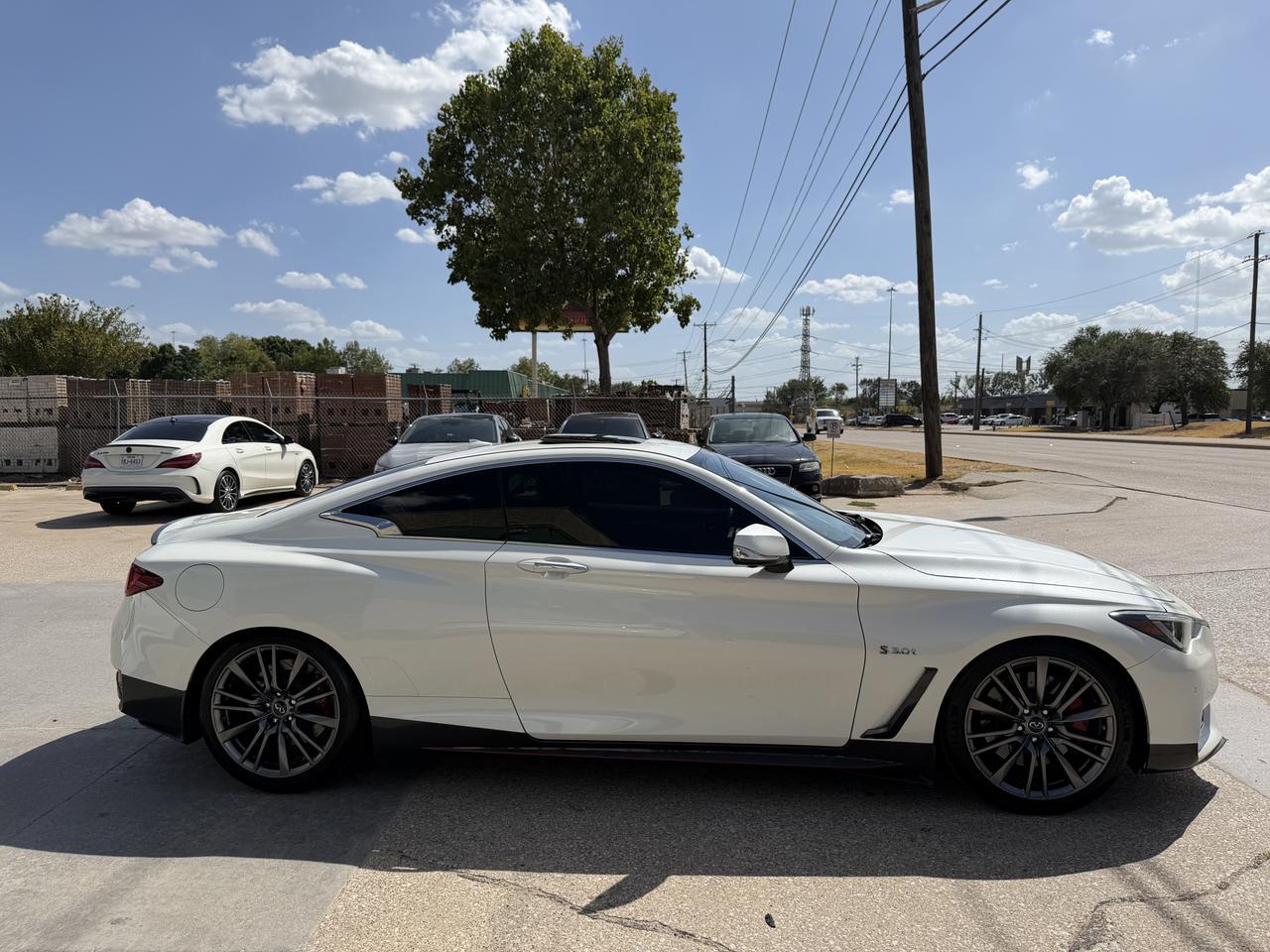 2017 INFINITI Q60 Red Sport 400 Red Sport 400 Dallas TX