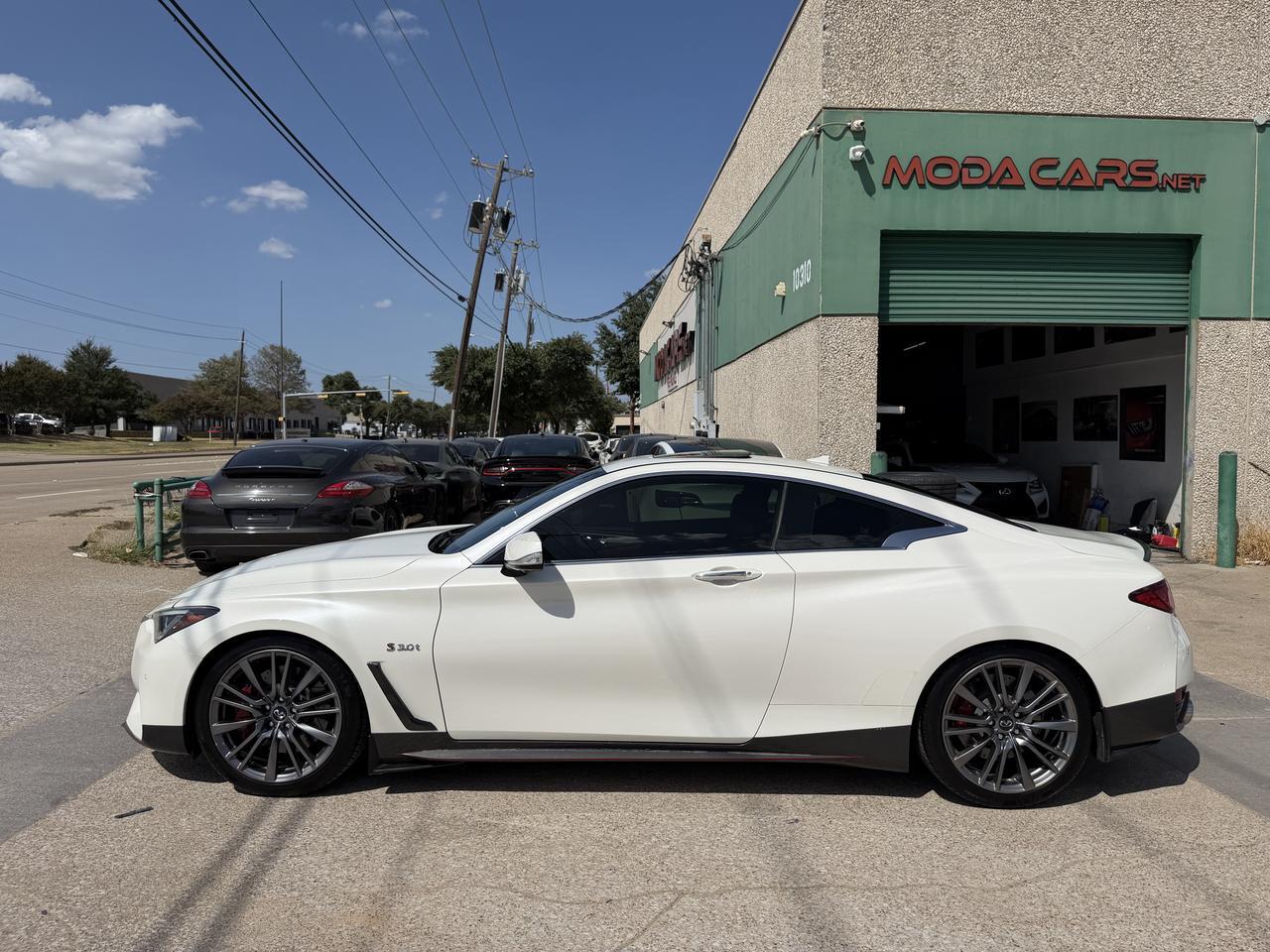 2017 INFINITI Q60 Red Sport 400 Red Sport 400 Dallas TX