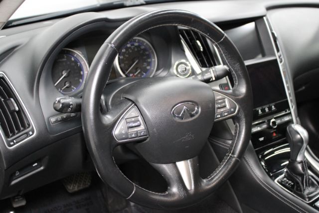 2017 INFINITI Q50 3.0t Premium | 3.0t Sport | 3.0t Signature Edition Chantilly VA