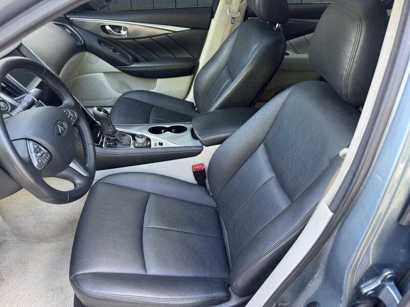 2017 INFINITI Q50 3.0t Signature Edition Willow Grove PA