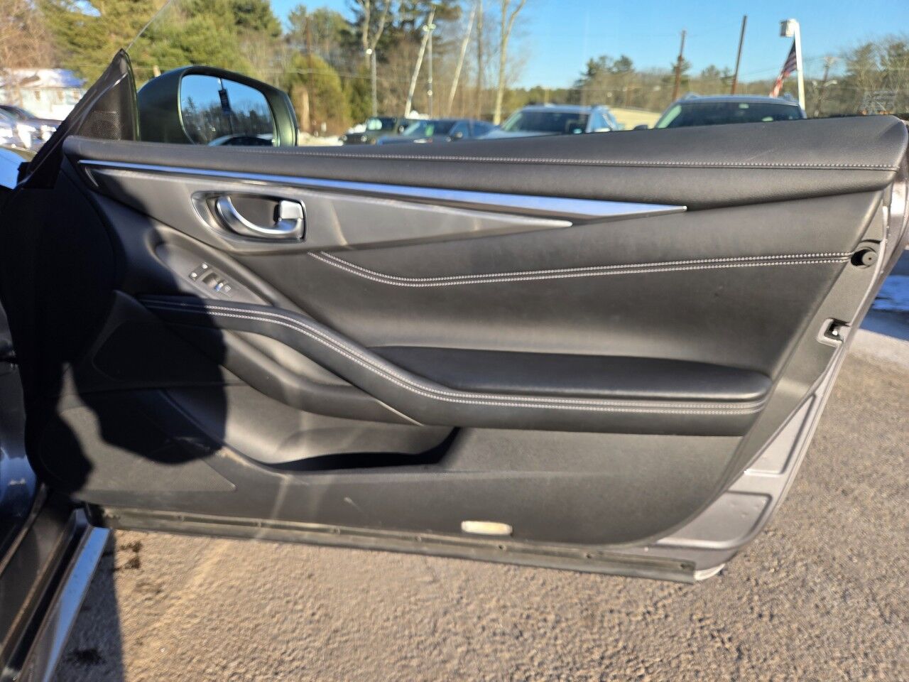 2017 INFINITI Q60 2.0t Charlton MA