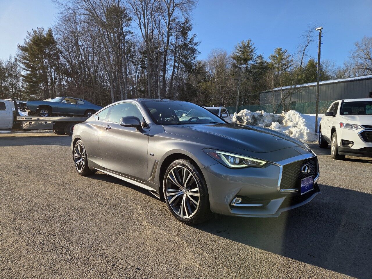 2017 INFINITI Q60 2.0t