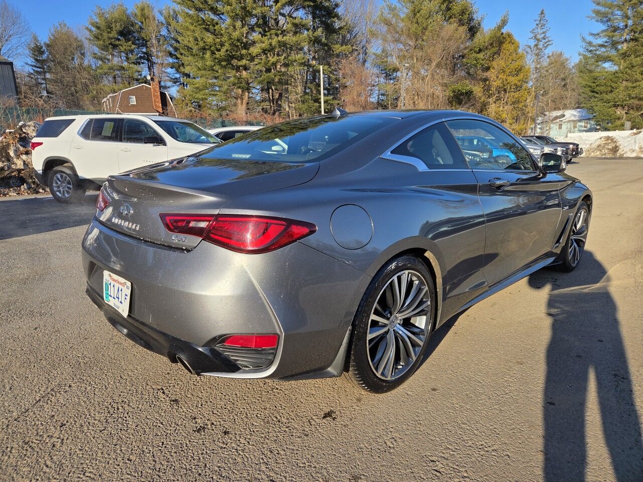 2017 INFINITI Q60 2.0t