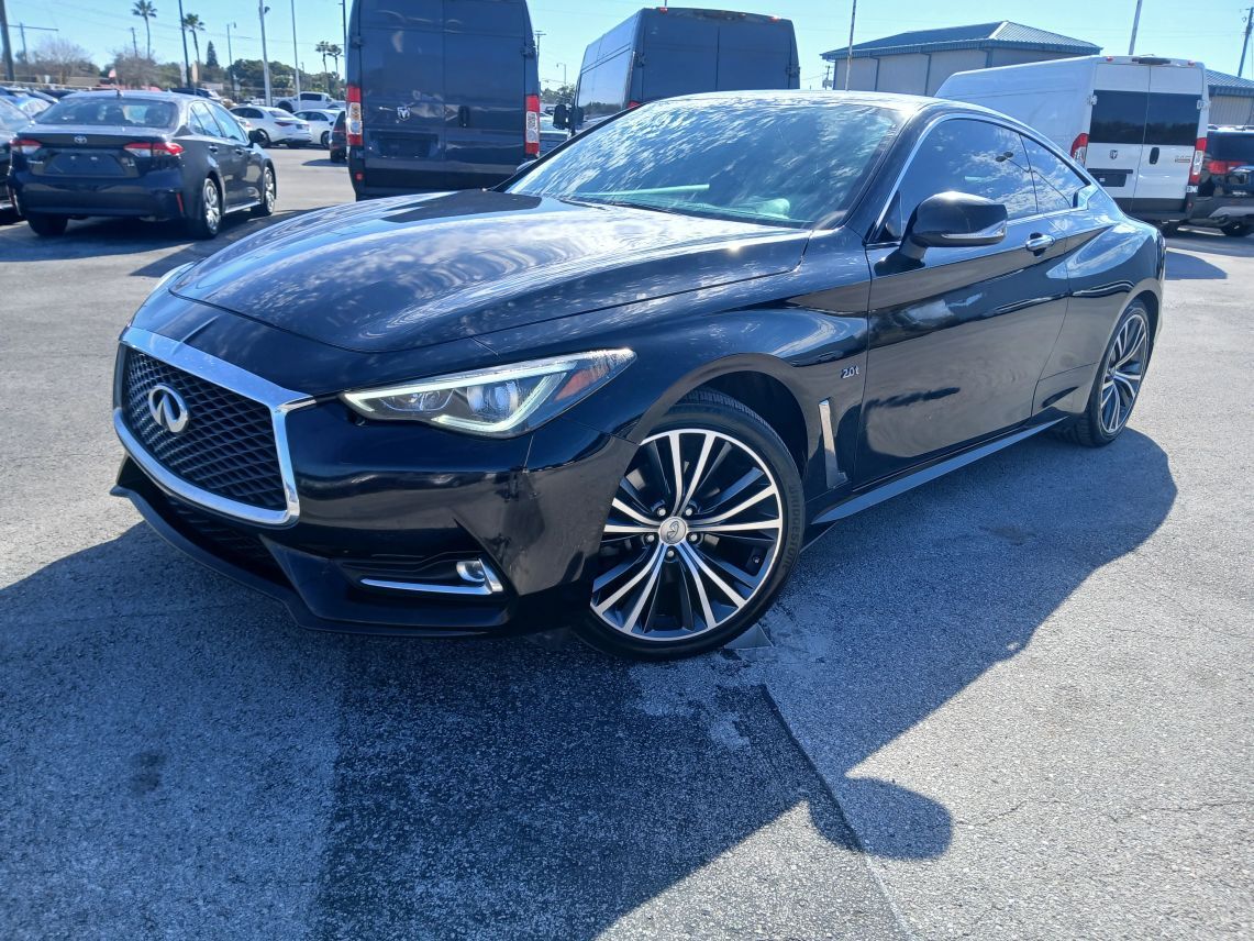 2017 INFINITI Q60 2.0t Coupe 2D