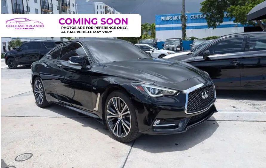 2017 INFINITI Q60