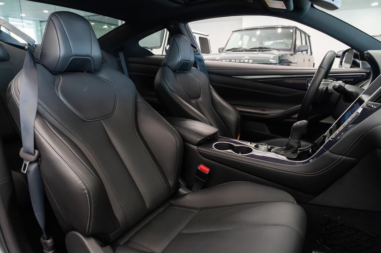 2017 INFINITI Q60 Red Sport 400 Gladstone OR