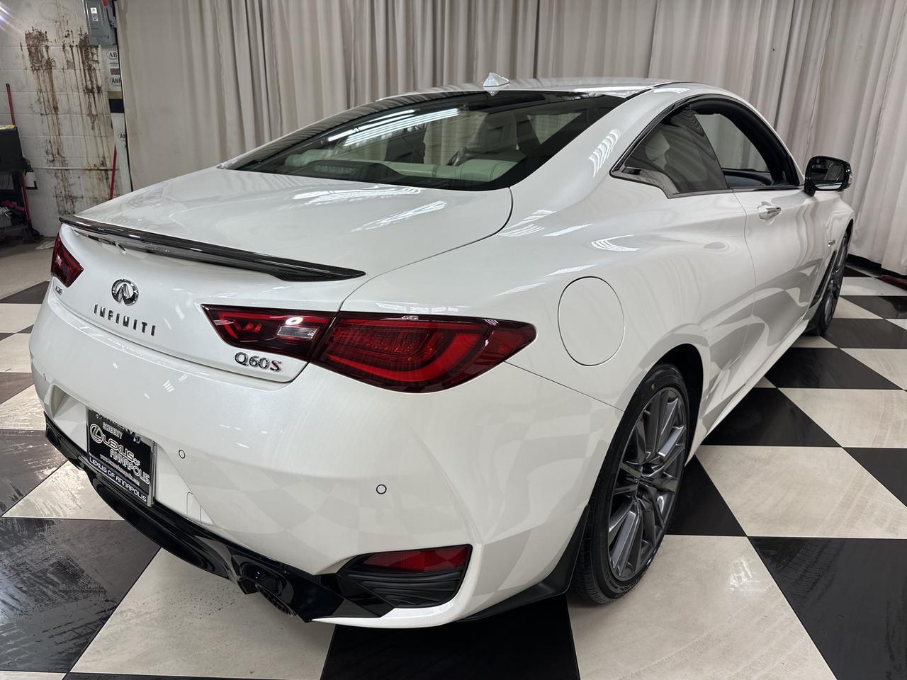 2017 INFINITI Q60 Red Sport 400 Annapolis MD