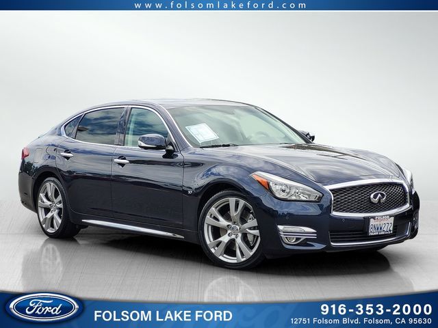 2017 INFINITI Q70L 3.7