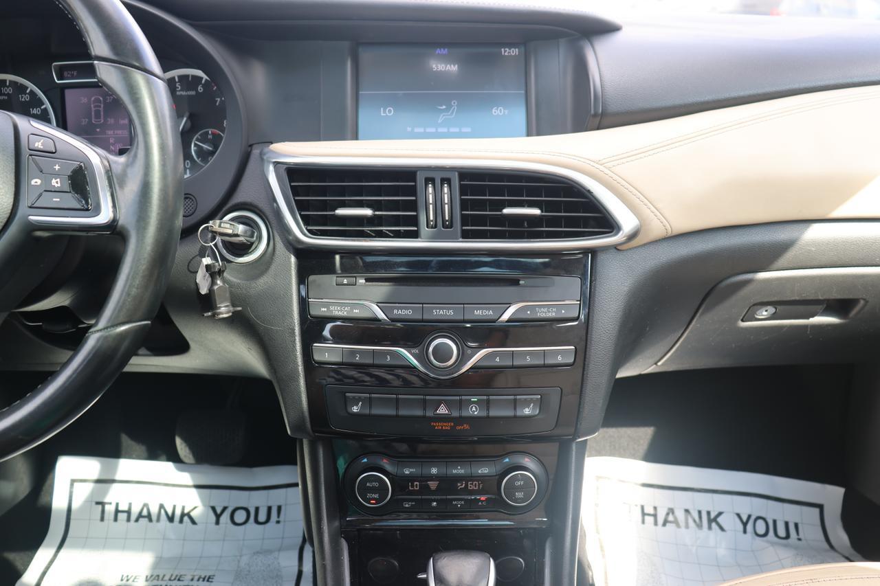 2017 INFINITI QX30 BASE Houston TX