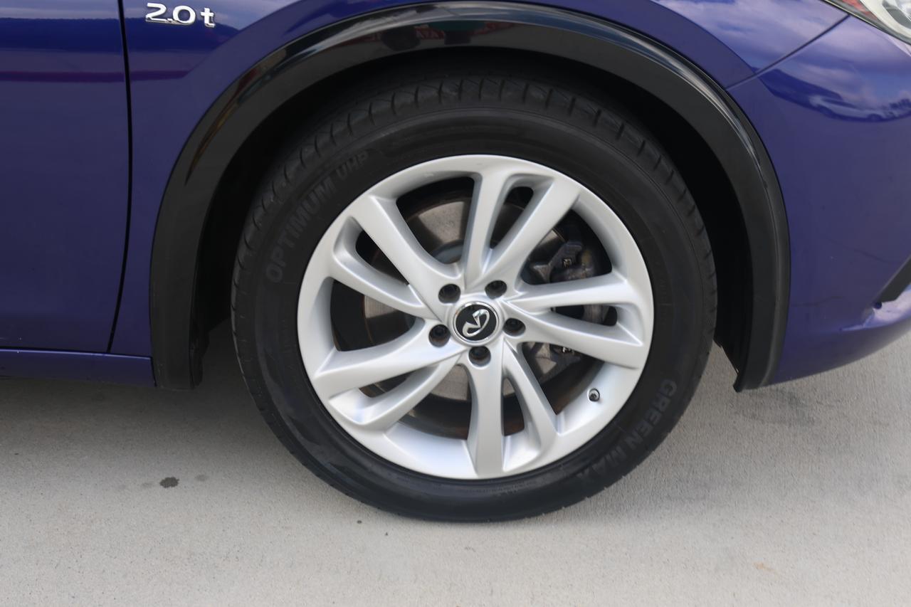 2017 INFINITI QX30 BASE Houston TX
