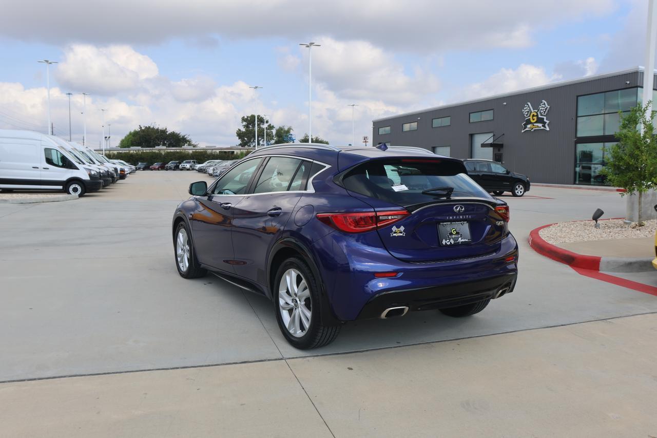 2017 INFINITI QX30 BASE Houston TX