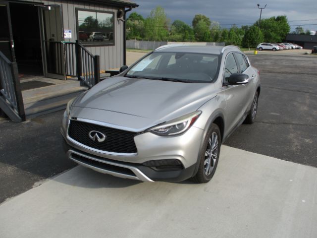 2017 INFINITI QX30 Luxury Florence KY