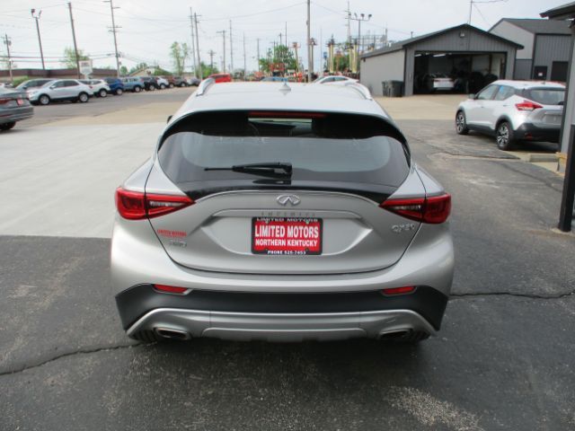 2017 INFINITI QX30 Luxury Florence KY