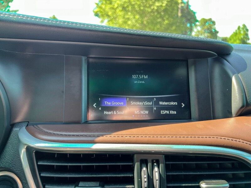 2017 INFINITI QX30 Luxury Wilmington NC