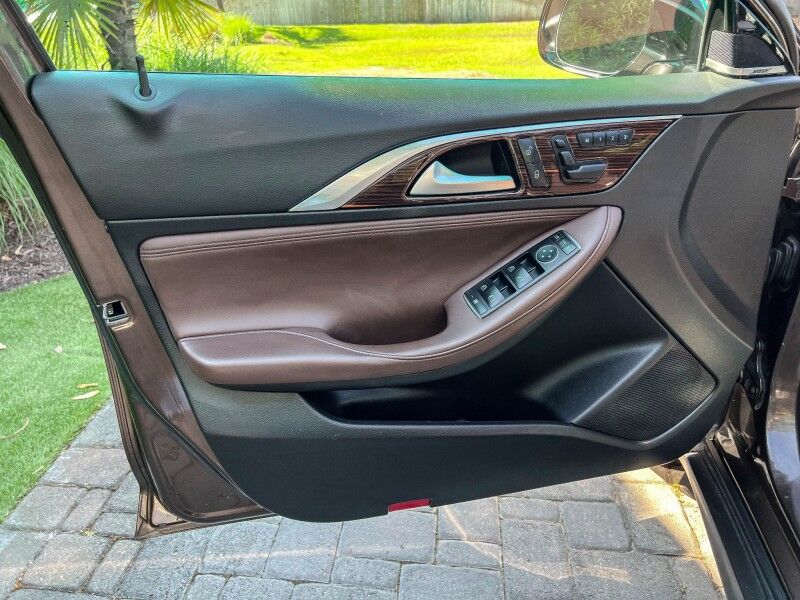 2017 INFINITI QX30 Luxury Wilmington NC