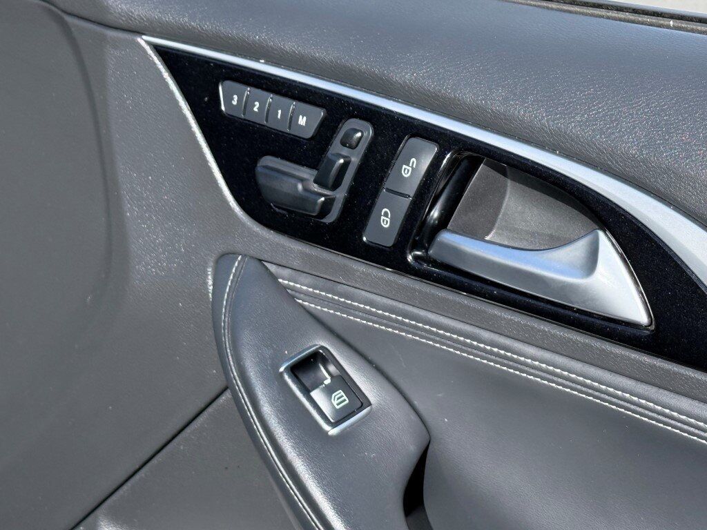 2017 INFINITI QX30 Luxury Springfield VA