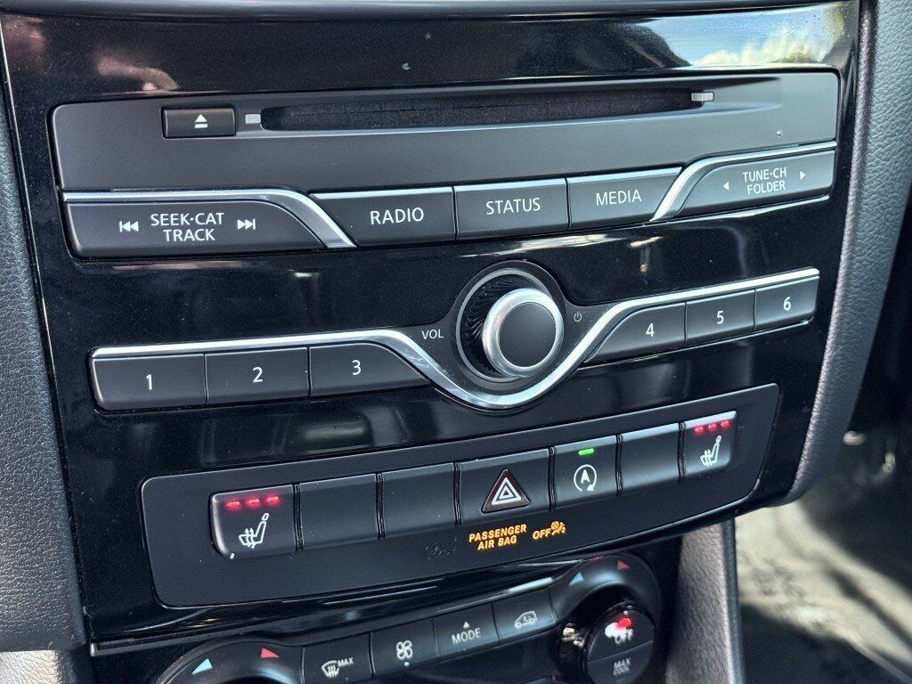 2017 INFINITI QX30 Luxury Springfield VA