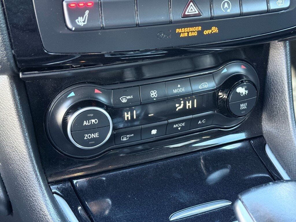 2017 INFINITI QX30 Luxury Springfield VA