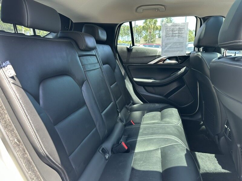 2017 INFINITI QX30 Premium Jacksonville FL