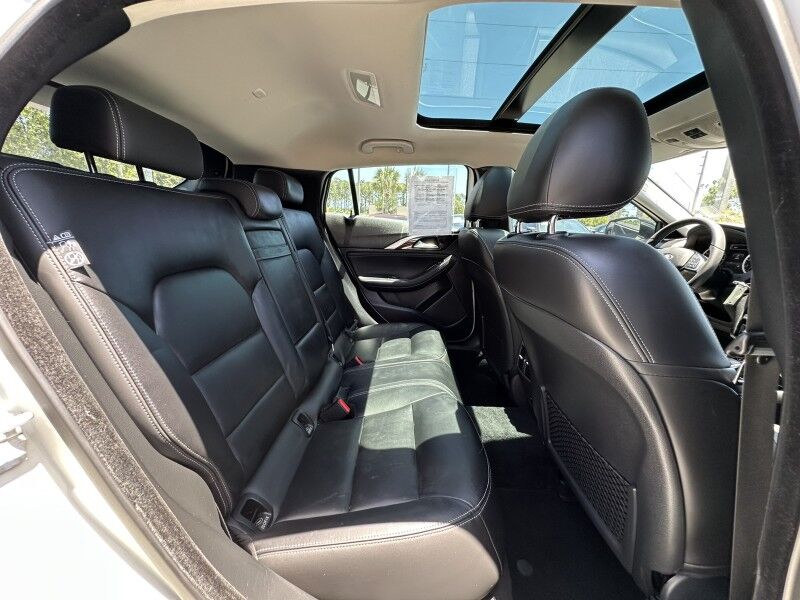 2017 INFINITI QX30 Premium Jacksonville FL