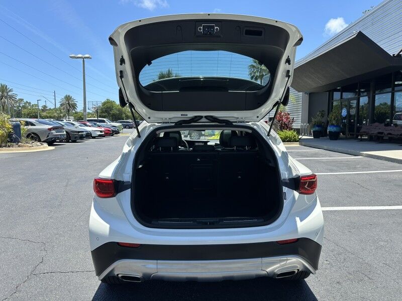 2017 INFINITI QX30 Premium Jacksonville FL