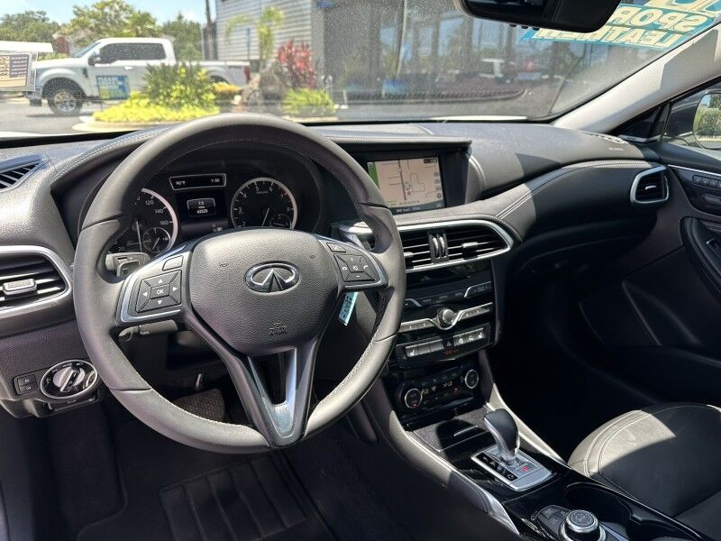 2017 INFINITI QX30 Premium Jacksonville FL