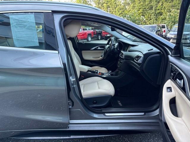 2017 INFINITI QX30 Premium Jacksonville FL