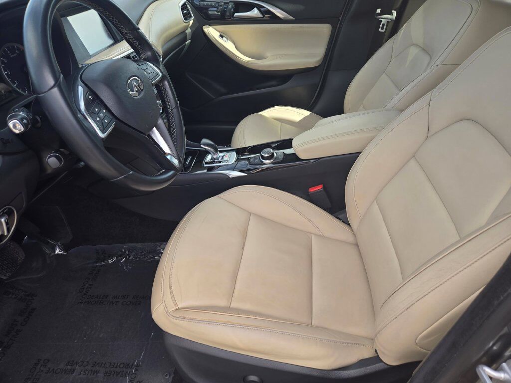2017 INFINITI QX30 Premium Roseville CA