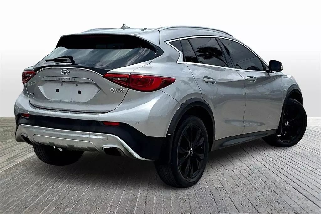 2017 INFINITI QX30 Premium Sport Utility 4D Maitland FL