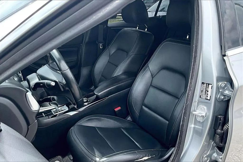 2017 INFINITI QX30 Premium Sport Utility 4D Maitland FL