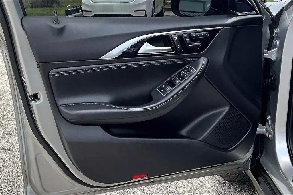 2017 INFINITI QX30 Premium Sport Utility 4D Maitland FL