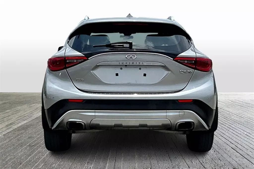 2017 INFINITI QX30 Premium Sport Utility 4D Maitland FL