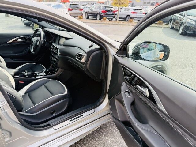 2017 INFINITI QX30 Sport Conover NC