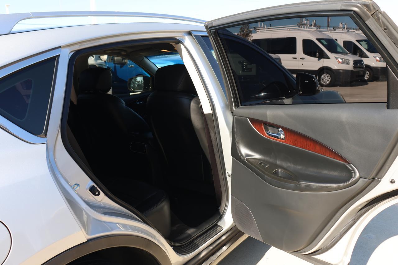 2017 INFINITI QX50 Houston TX