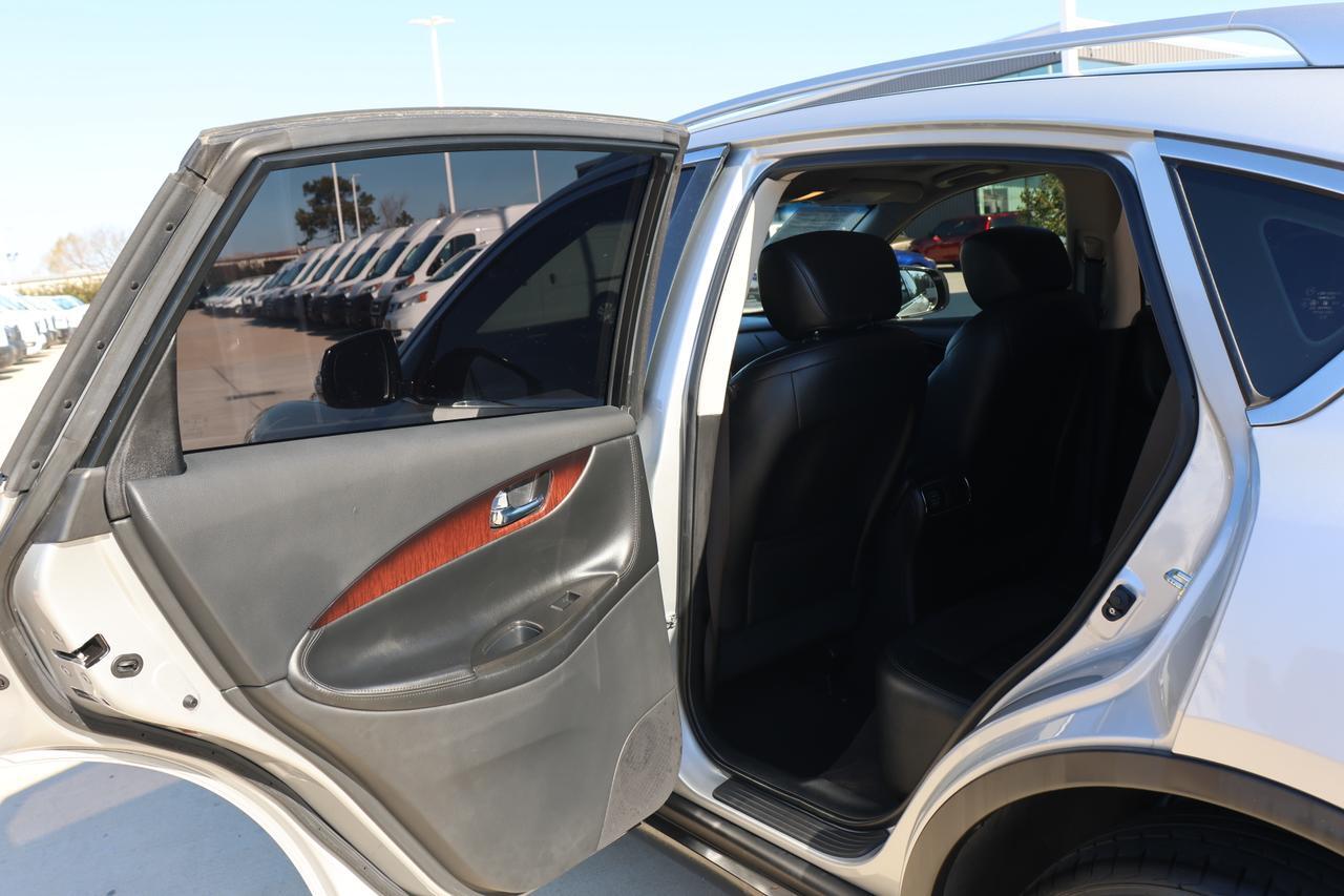 2017 INFINITI QX50 Houston TX