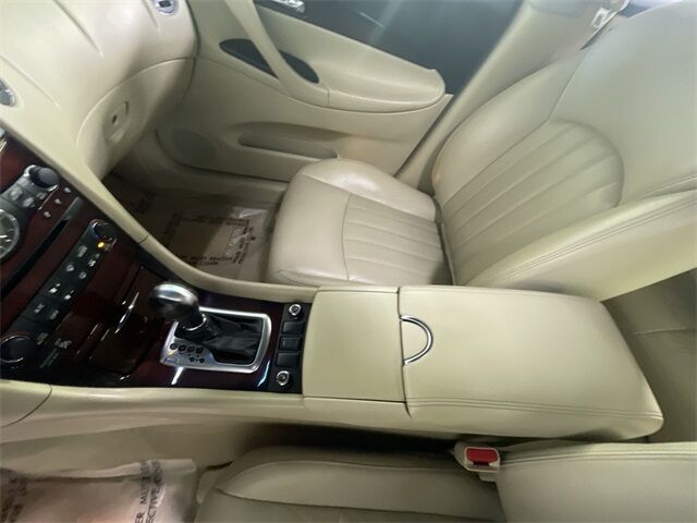 2017 INFINITI QX50 Base Columbia SC