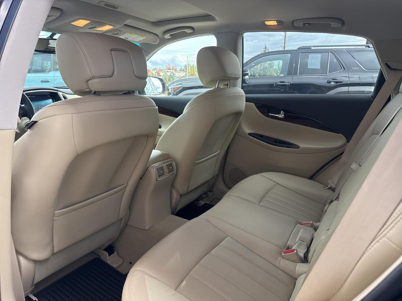 2017 INFINITI QX50 Base Bend OR