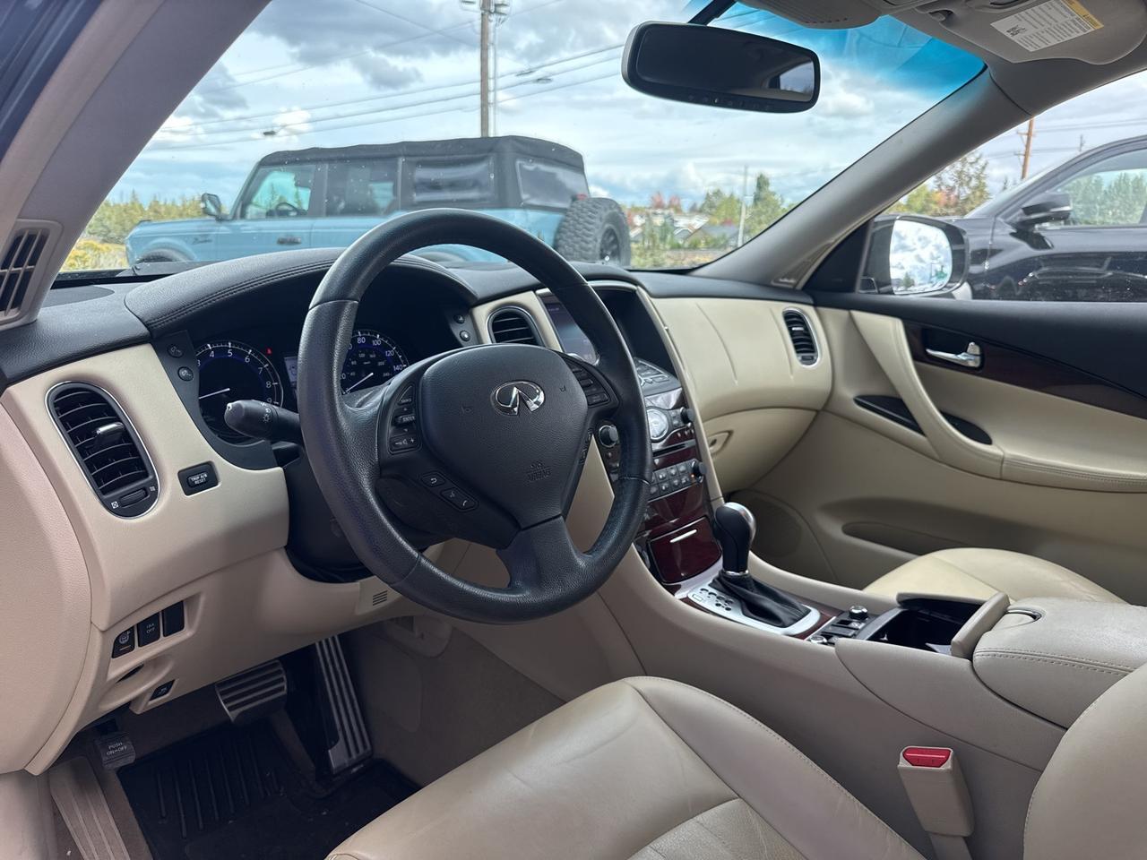 2017 INFINITI QX50 Base Bend OR