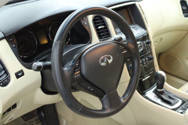 2017 INFINITI QX50 Premium Chantilly VA