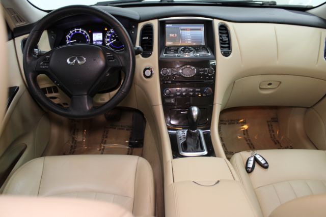 2017 INFINITI QX50 Premium Chantilly VA