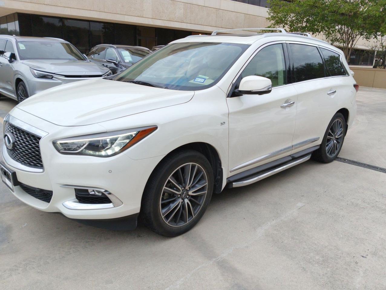 2017 INFINITI QX60