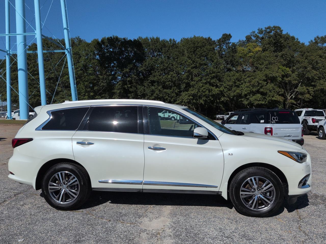 2017 INFINITI QX60