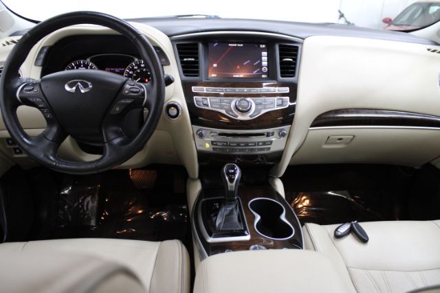 2017 INFINITI QX60 Luxury