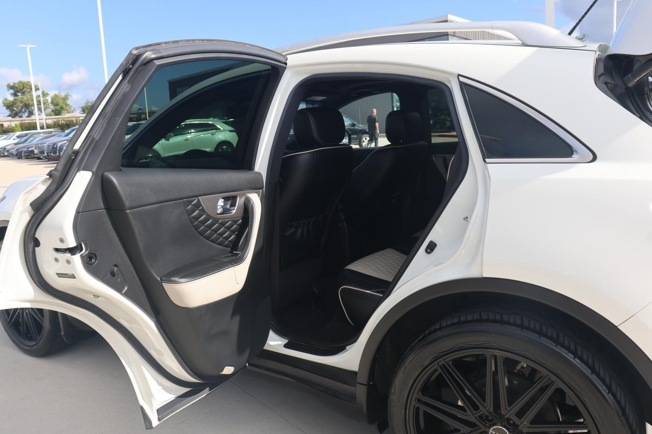 2017 INFINITI QX70 Houston TX