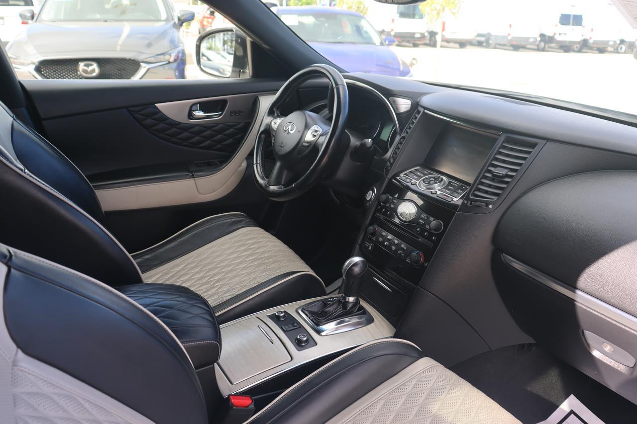 2017 INFINITI QX70 Houston TX