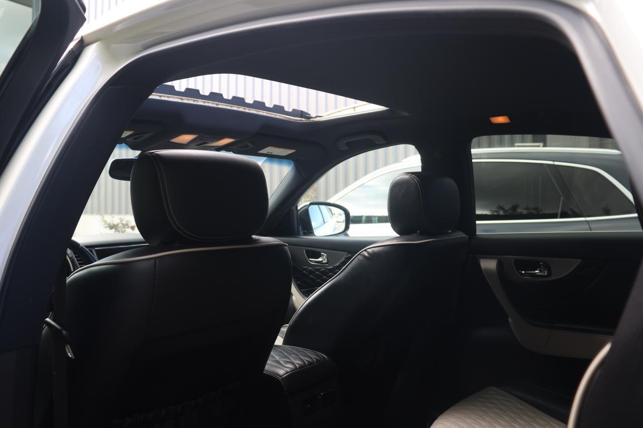 2017 INFINITI QX70 Houston TX