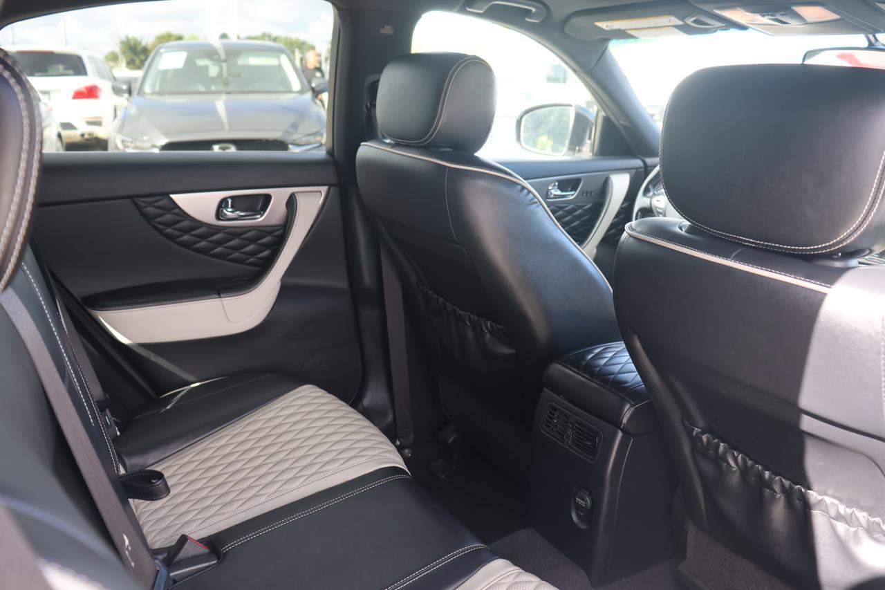 2017 INFINITI QX70 Houston TX