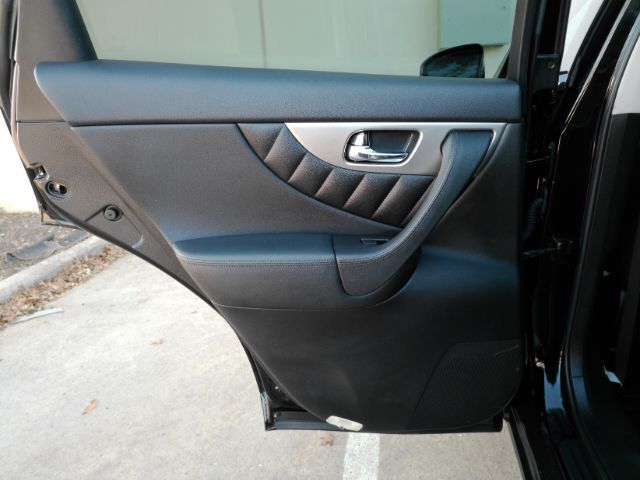 2017 INFINITI QX70 AWD Plano TX