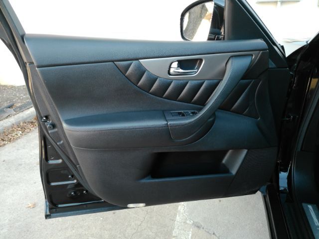 2017 INFINITI QX70 AWD Plano TX