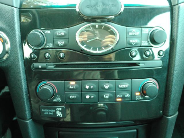 2017 INFINITI QX70 AWD Plano TX